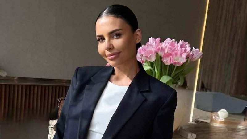 Cu cine a petrecut Andreea Popescu noaptea înainte să semneze divorțul oficial de Rareș Cojoc: ”Am zis că sigur plâng”