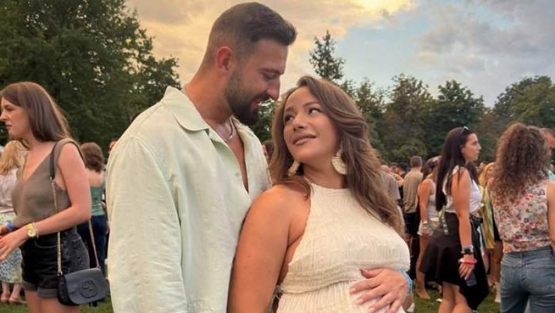 Francesca Sarao de la Insula iubirii a vorbit despre experiența nașterii. De ce fiul ei este încă în spital, deși ea a fost externată