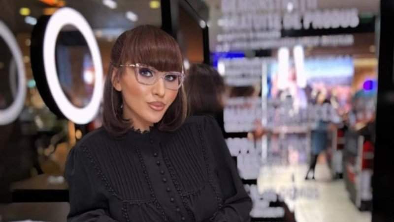 Cu ce se ocupă iubitul Danei Roba. Fetițele make-up artistei îl îndrăgesc pe partenerul mamei lor