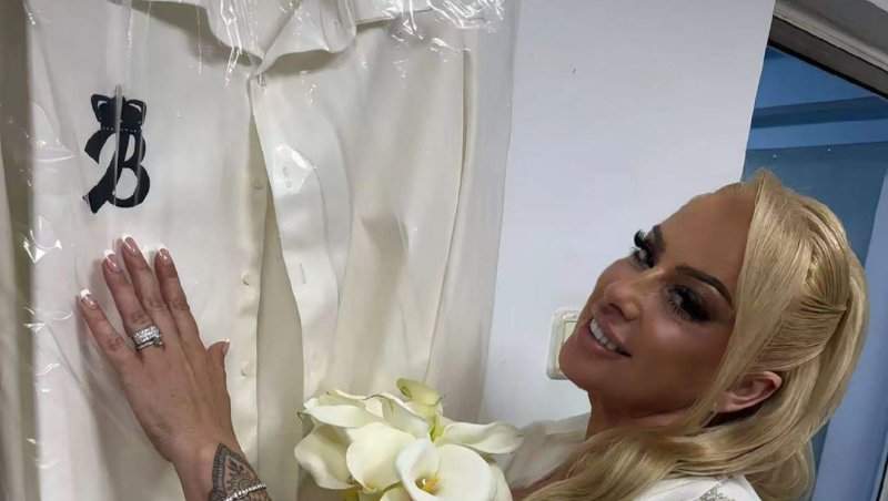 Soția lui Bebino a plecat departe după cununia civilă! Ce destinație a ales Adriana, în timp ce el a rămas în închisoare