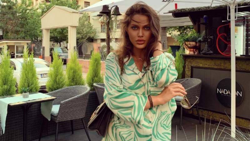 Influencerița acuzată de furtul unei bijuterii de lux a revenit in online? Andra Apostol dispăruse de pe rețelele de socializare