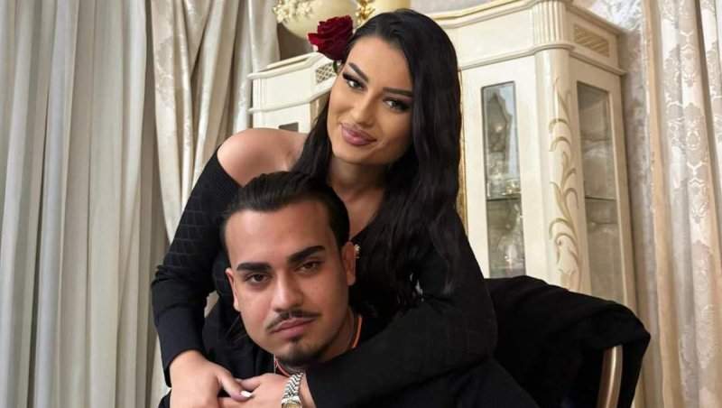 Când se căsătorește fiul lui Adrian Minune. Tânărul și logodnica lui și-au ales deja nașii