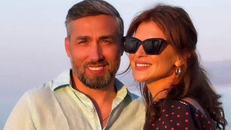 Cum arată Monica Bîrlădeanu în costum de baie! Imagini superbe din vacanță