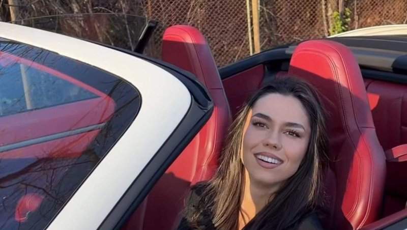 Ce cadou de sute de mii de euro și-a făcut Mira. Cum a reacționat iubitul artistei