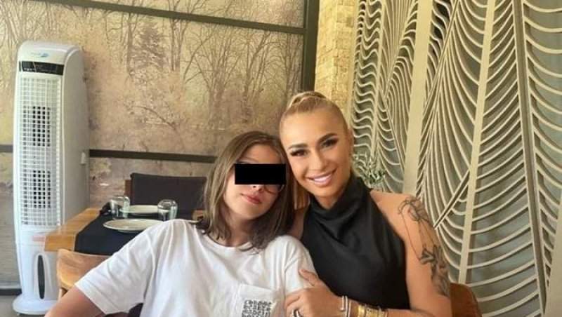 Imagini rare cu fiul Anamariei Prodan. Laurențiu Reghecampf Jr are aproape 18 ani