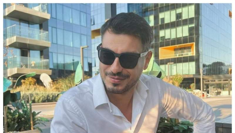 Christina Ich este istorie pentru Alex Pițurcă! O brunetă misterioasă i-a pus inima pe jar. Imagini incendiare | FOTO