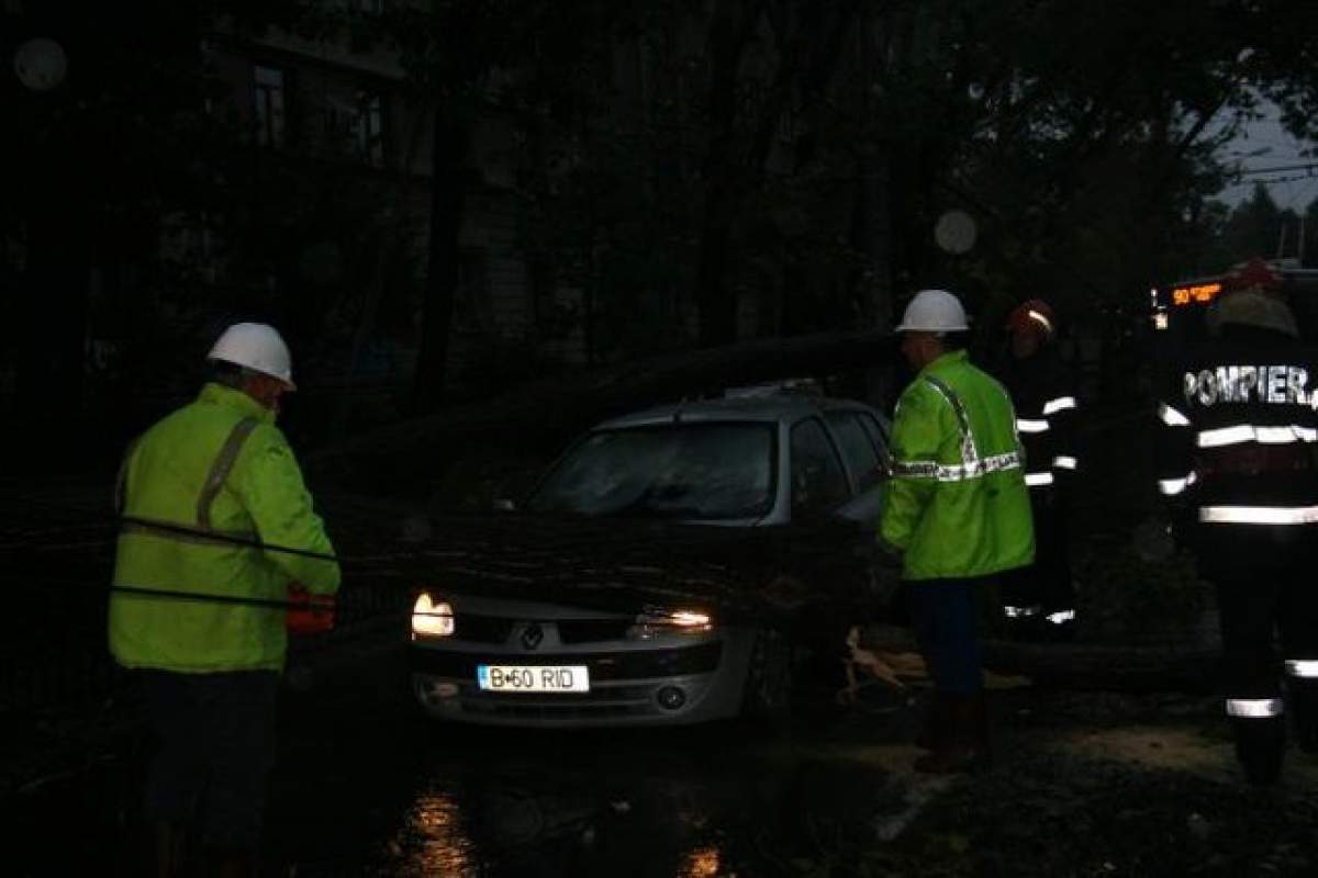 ŞOCANT!!! Peste 100 de incidente s-au înregistrat astăzi în Capitală din cauza ploilor torenţiale