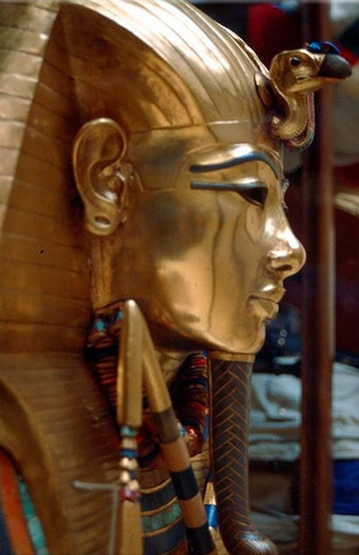 Ce s-a găsit în mormântul lui Tutankamon din Egipt avem şi noi în România! Vezi despre ce descoperire e vorba!