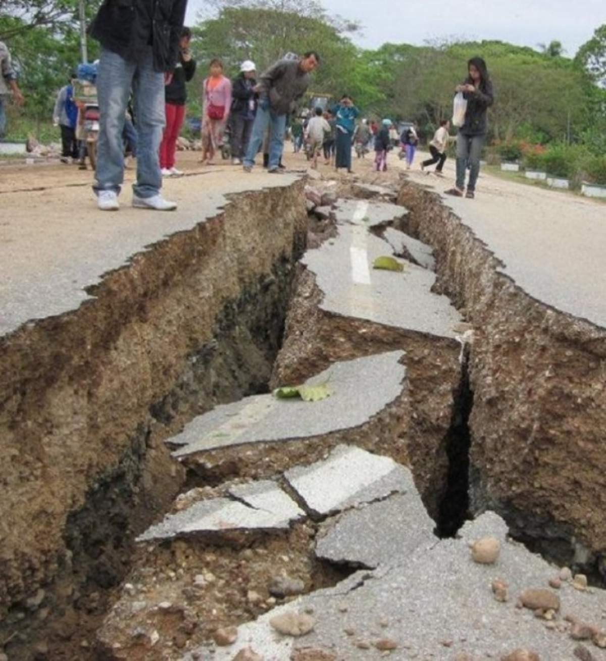 Experţii au făcut publice primele concluzii în cazul celor 300 de cutremure din Izvoarele!