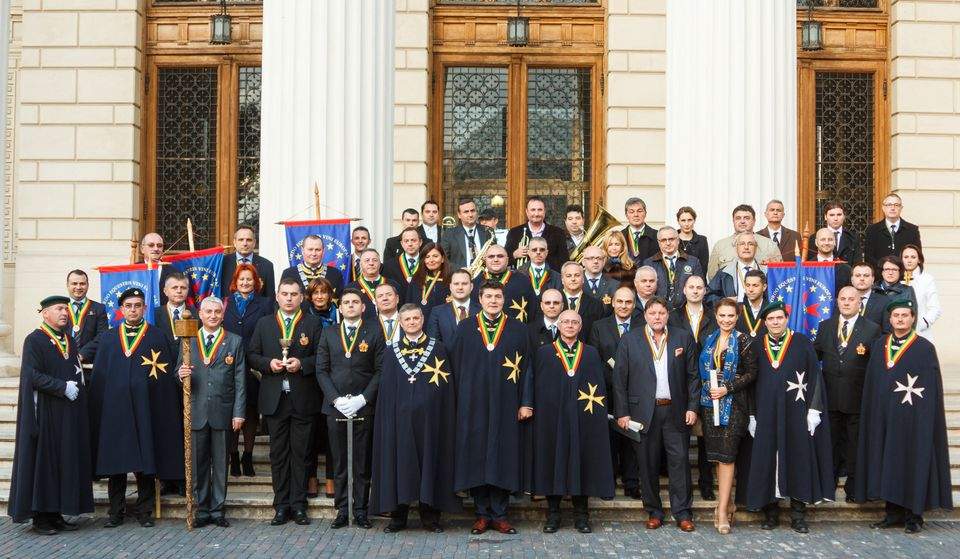 Adina Buzatu a devenit Doamna Vinului