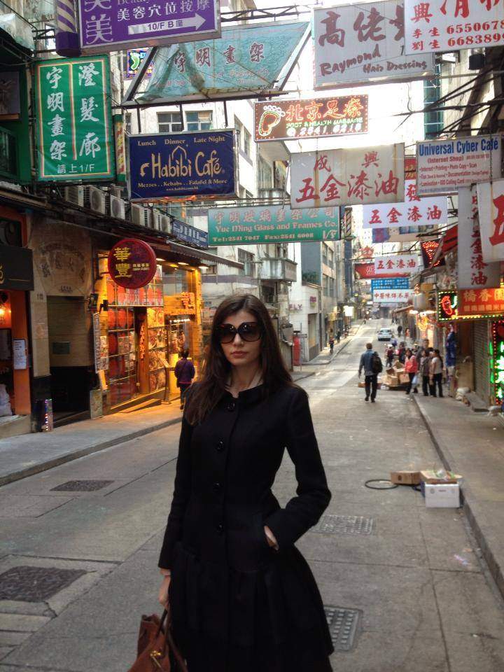 Monica Gabor a vrut să uite de durere în Hong Kong