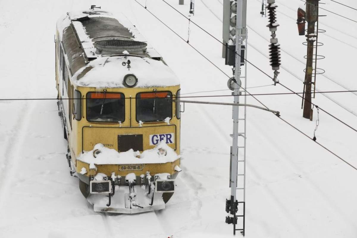 Călătorie de coşmar!!! Oamenii au fost blocaţi în tren mai bine de 9 ore