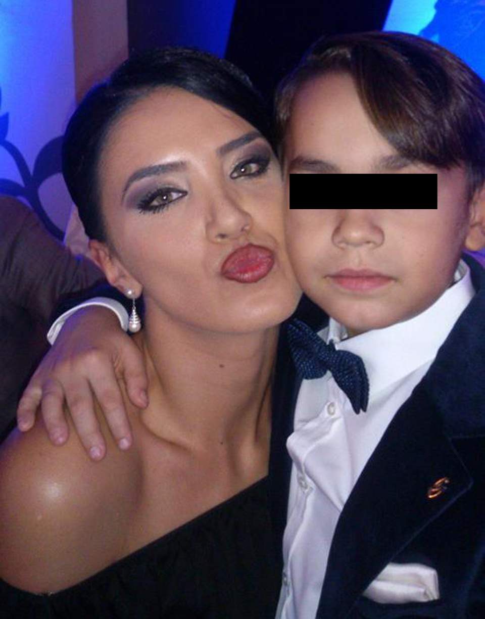 Adelina Pestriţu, cu ''boticul'' la vedere!