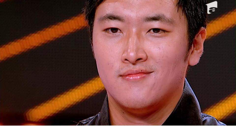 Un chinez uriaş a impresionat juriul de la ''X Factor'' / VIDEO