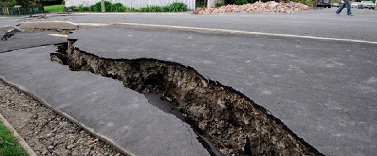 Pământul s-a zguduit din nou în Galaţi! Localnicii sunt disperaţi!