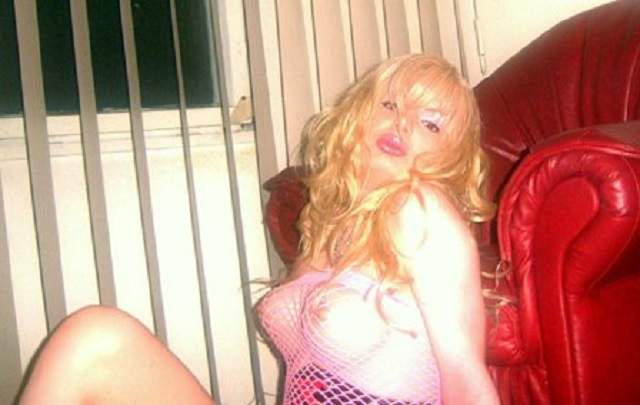 EXCLUSIV Primele declaraţii ale transsexualului Cristina, care a fost tâlhărit în propria casă! "L-am chemat la o cafea şi..."