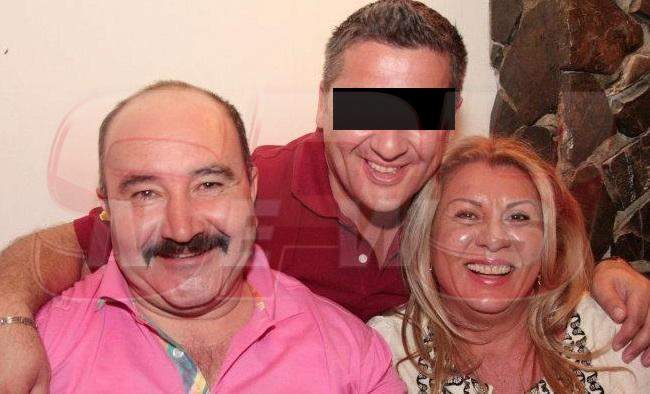 Dragoste cu năbădăi! Căsătorit în puşcărie, Nuţu Cămătaru divorţează în zeghe