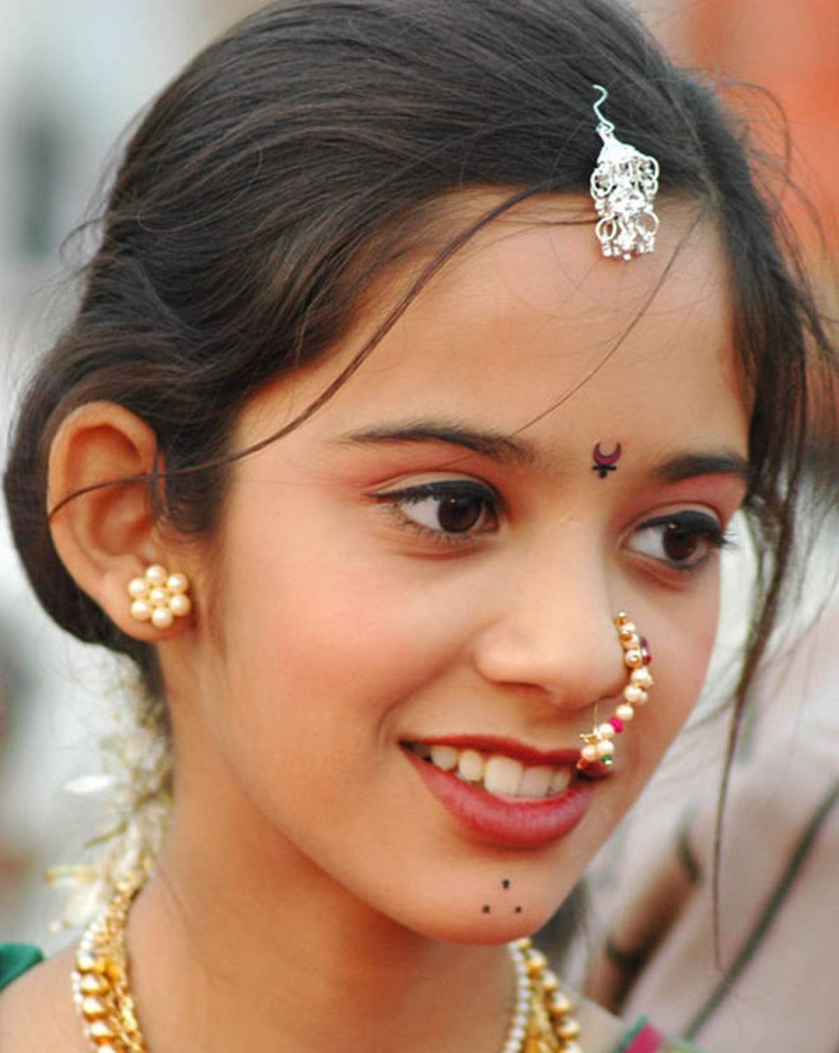 Şocant! O fetiţă din India a divorţat la 8 ani, după o căsnicie de 4 ani!