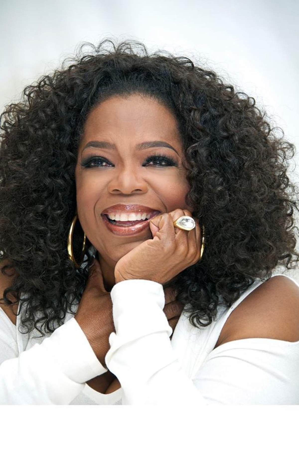 Rapperul care a făcut-o pe Oprah "curvă urâtă" îşi cere scuze public!