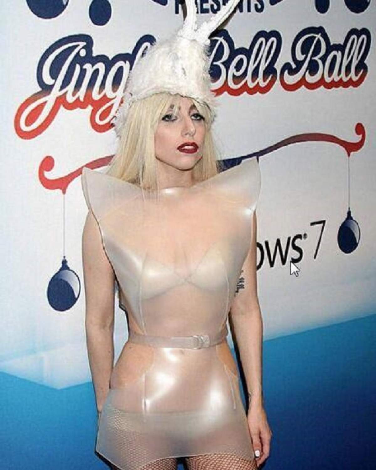 Lady Gaga, de nerecunoscut! Uite ce look şi-a tras