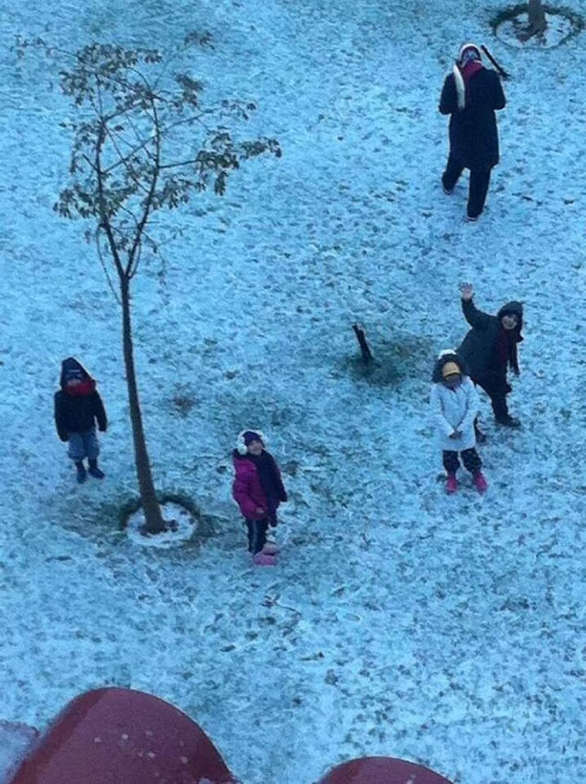 FOTO Egiptenii sunt în al nouălea cer! La Cairo a nins ca-n poveşti! Nu s-a mai întâmplat asta de 112 ani