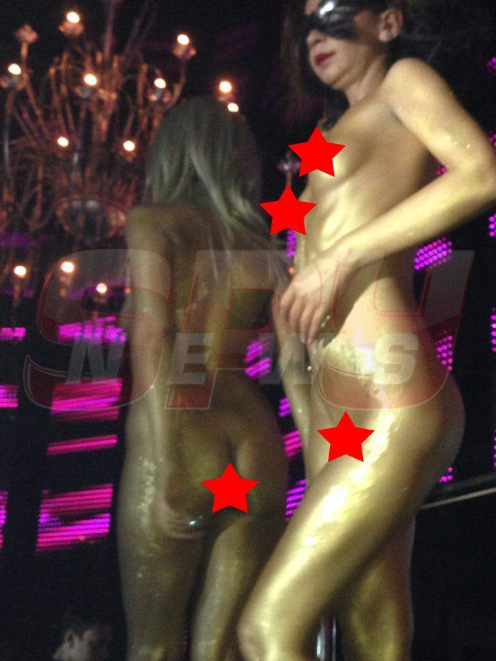 Imagini XXX cu animatoarele dintr-un club. Fetele au dansat aşa cum le-a lăsat Dumnezeu!