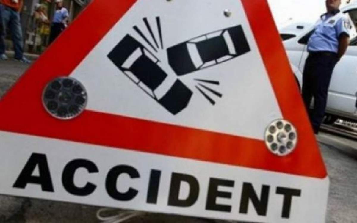 Accident grav în Vaslui, după ce un microbuz a intrat într-un cap de pod! Două persoane au murit