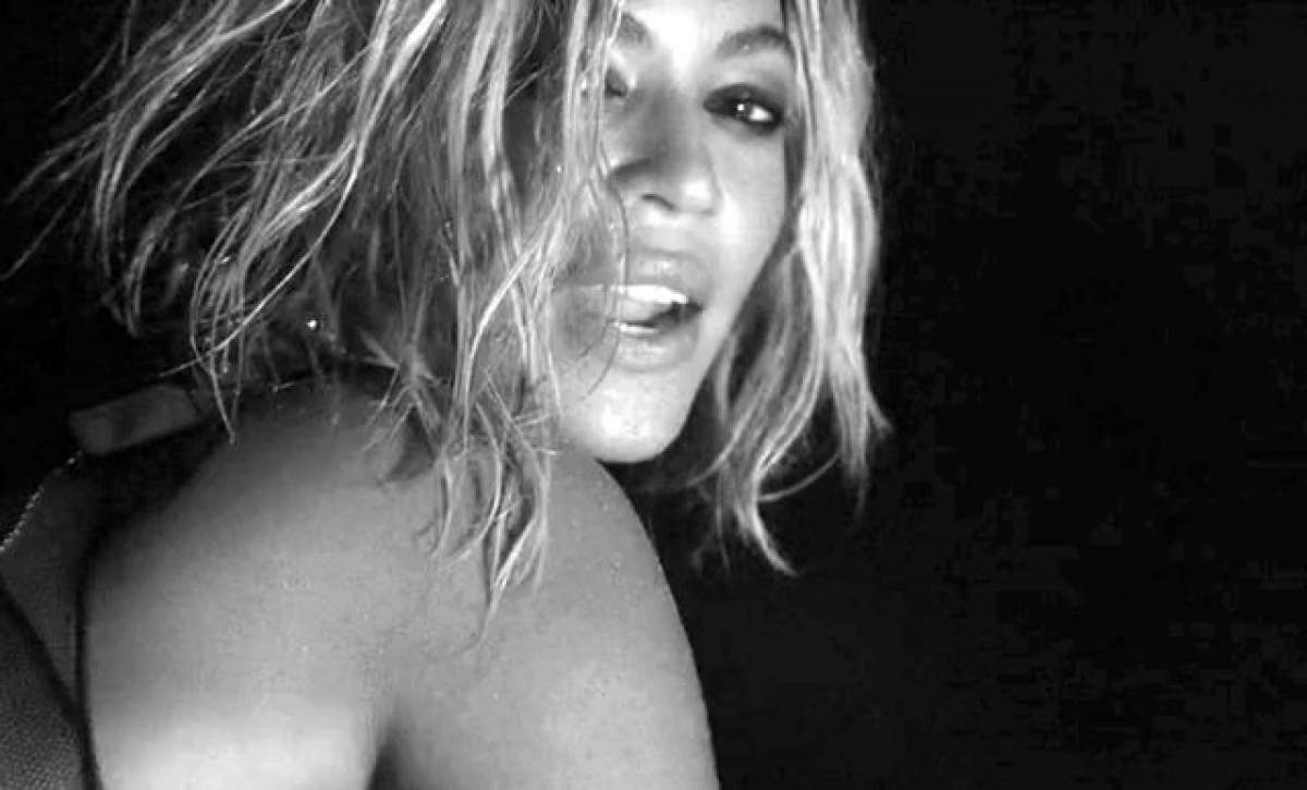Rea, da' bună! Beyonce, udă şi "fierbinte"! Imagini prea provocatoare pentru... cardiaci!