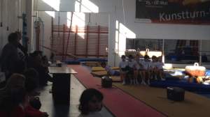 Imagini incredibile!Fiul lui Marian Drăgulescu se antrenează în aceeaşi sală în care a învăţat şi tatăl său gimnastică!