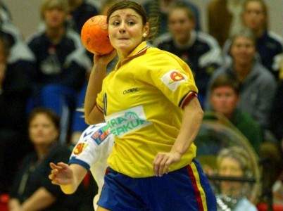 Scandalul anului în sportul românesc. Un fost boxer şi-a acuzat soţia de lesbianism!