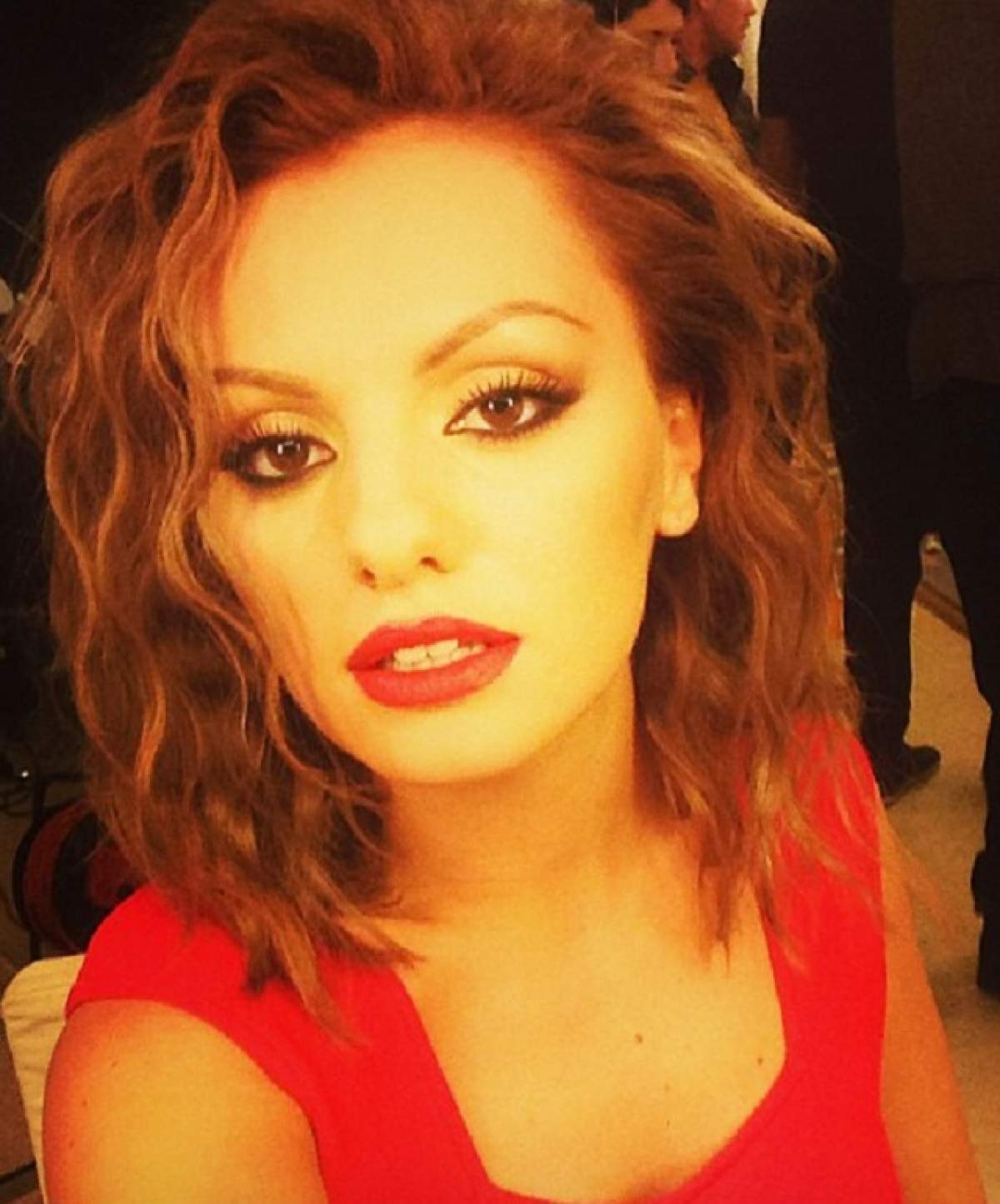 Fără dinţi în gură şi de nerecunoscut, vezi cum arăta Alexandra Stan în urmă cu câţiva ani!