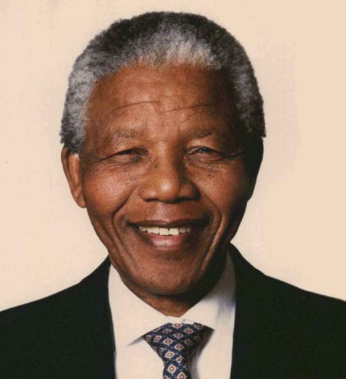 Nelson Mandela, regretat de milioane de oameni! Află ce se va întâmpla pe 10 decembrie în memoria lui