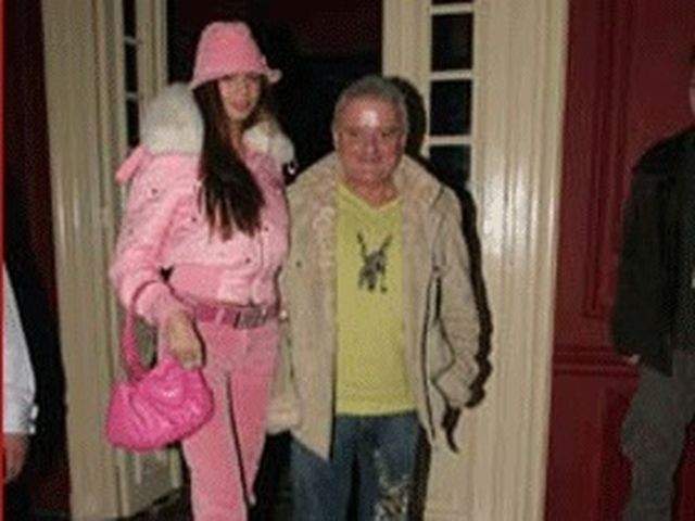 Uite dovada că Monicăi Gabor îi plăcea de "pink" de pe vremea în care era cu Iri!