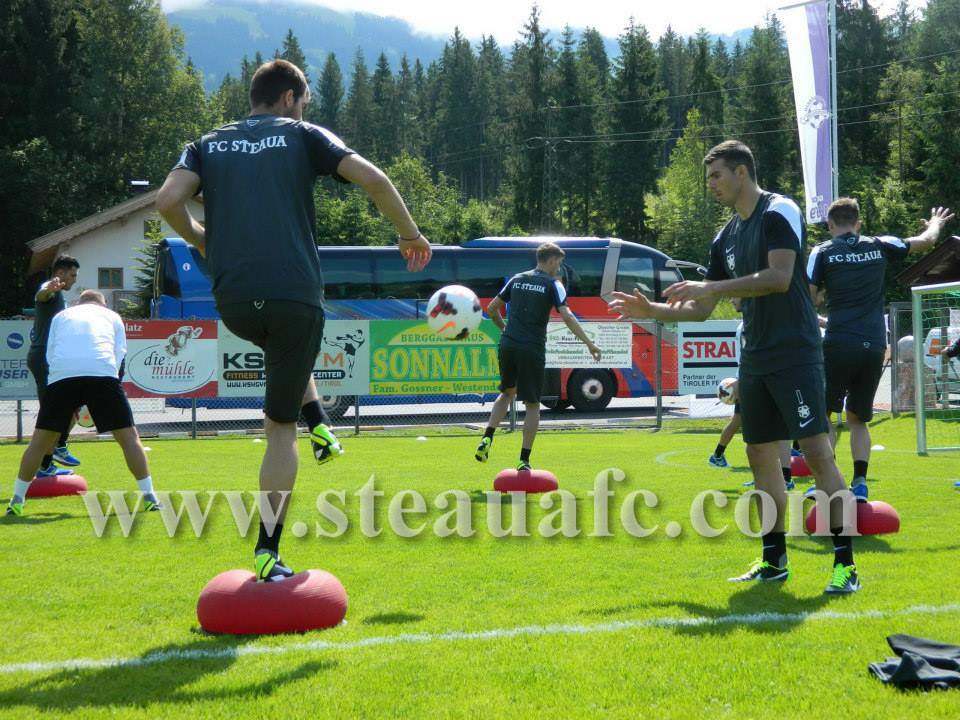 Antrenament la greu! Prima zi de foc pentru Steaua / Galerie foto