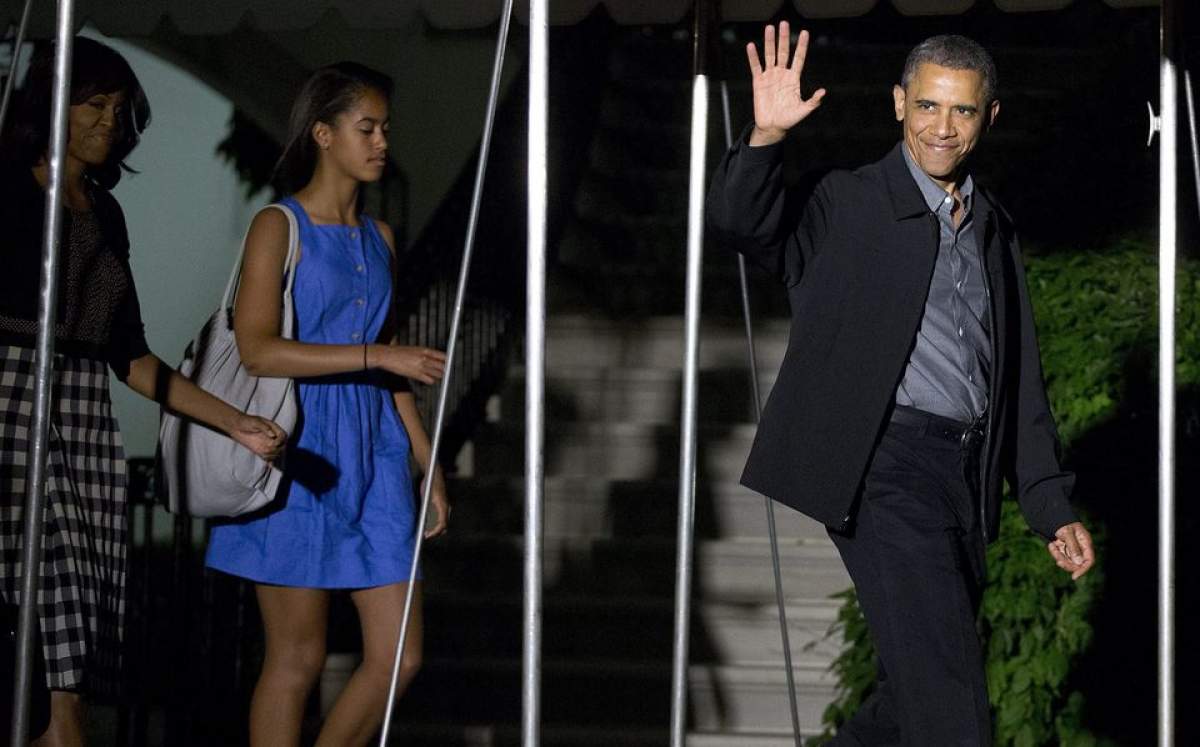 Veste bombă la Casa Albă! Barack Obama se iubeşte cu o prostituată