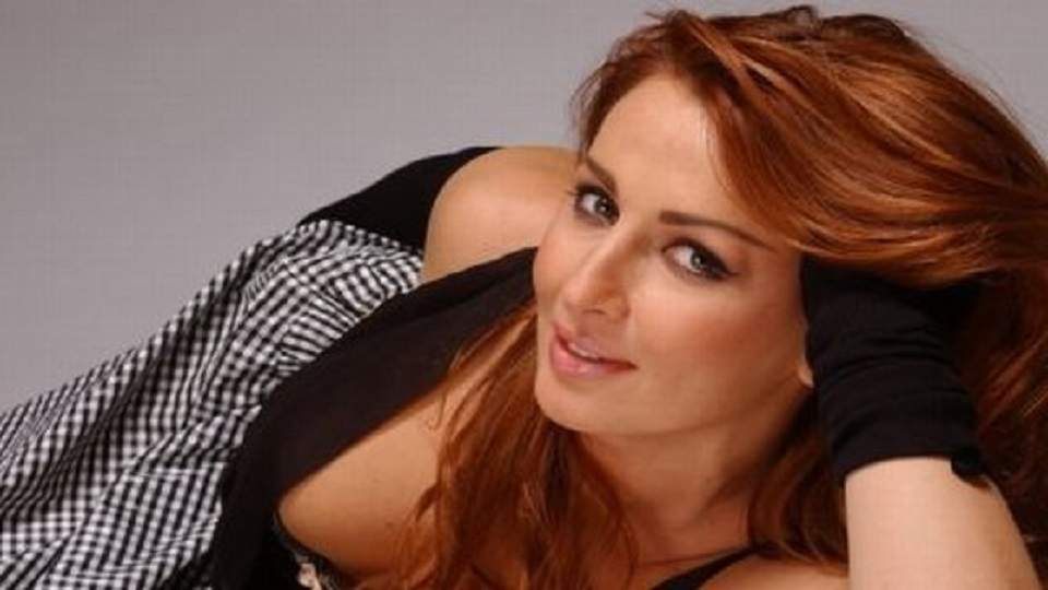 Bombă sexy la doar 18 ani! Vezi ce nepoată superbă are Mihaela Rădulescu!