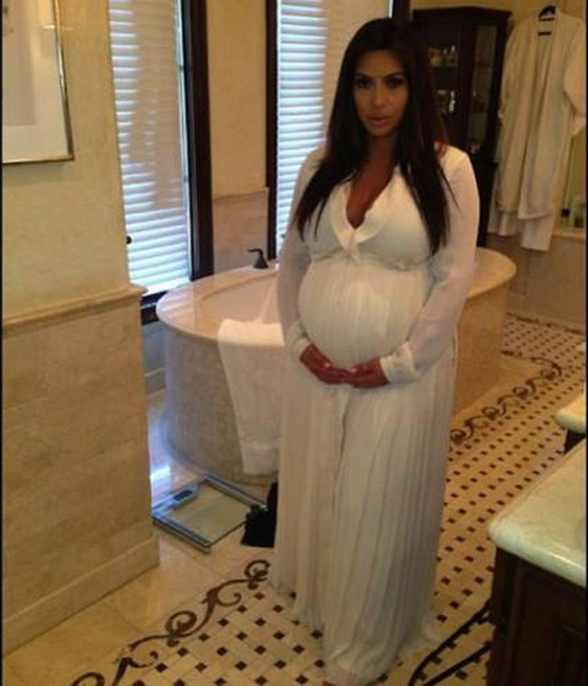 Kim Kardashian a dezvăluit ce nume va purta fetiţa ei
