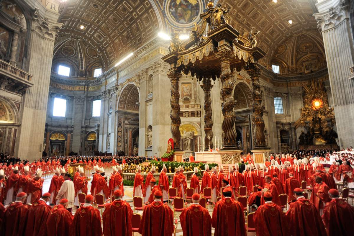 Şocant! Scandal sexual la Roma! Mai mulţi minori români au fost abuzaţi de popii de la Vatican chiar într-o biserică