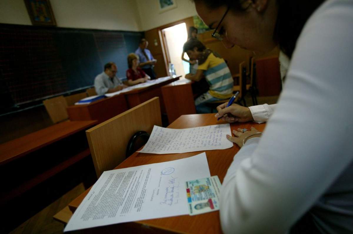 Scandal la BAC 2013! Profesor: "Subiectele la română de la profilul real, mai grele decât cele de la uman"