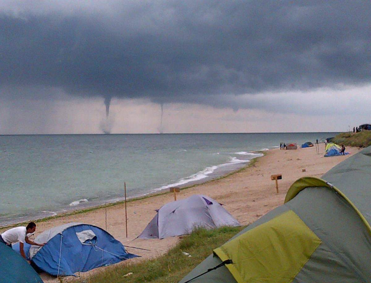 Aşa ceva nu ai mai văzut! Tornadă la Vama Veche / Video