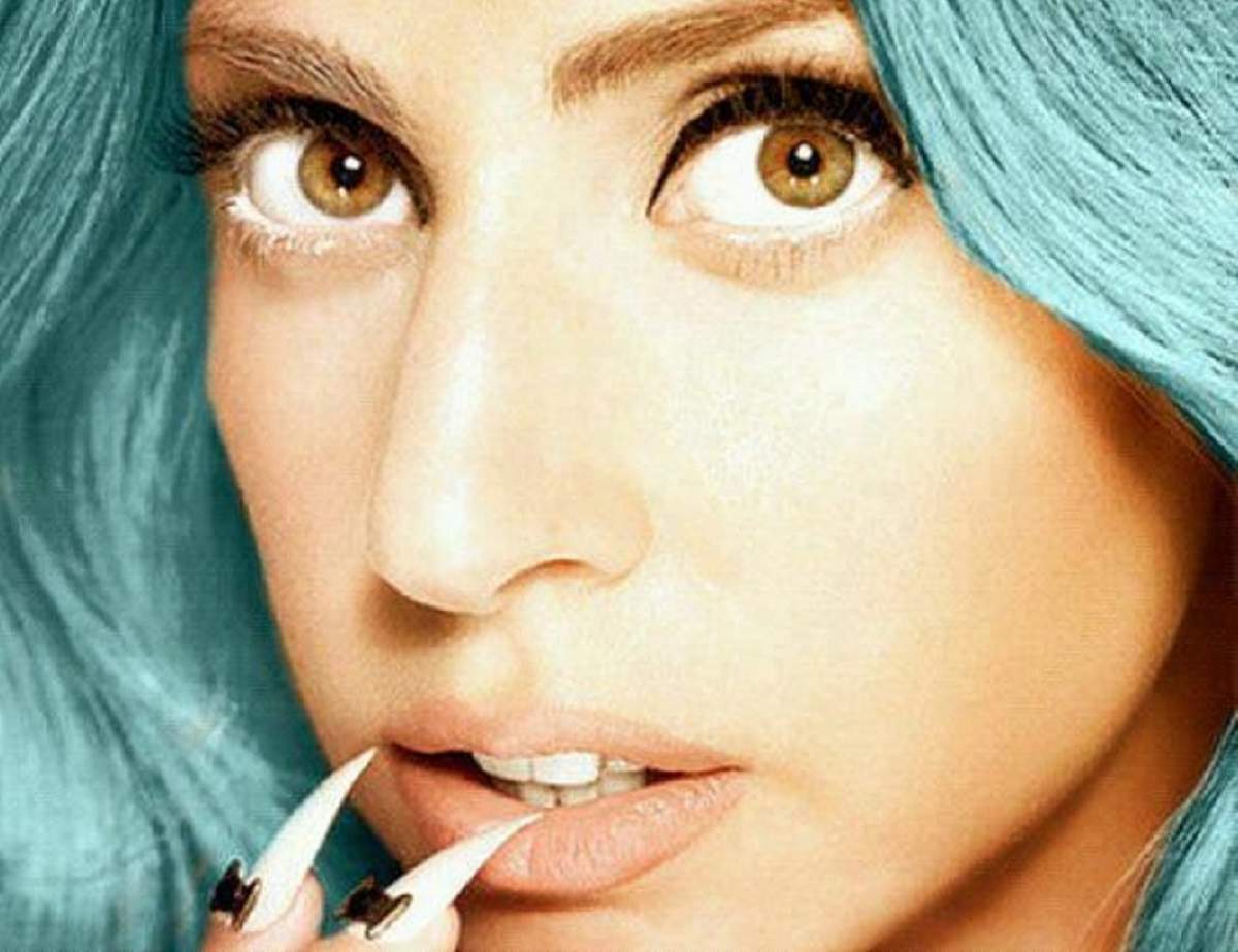 Lady Gaga preferă naturaleţea! Vedeta a renunţat la look-ul excentric! / Foto