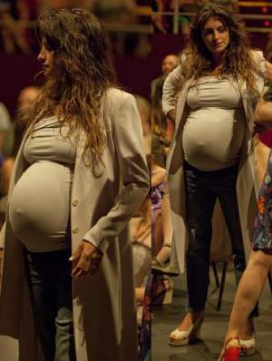 Ai văzut cum arată Penelope Cruz însărcinată în nouă luni? Vedeta are o burtă imensă! / Foto