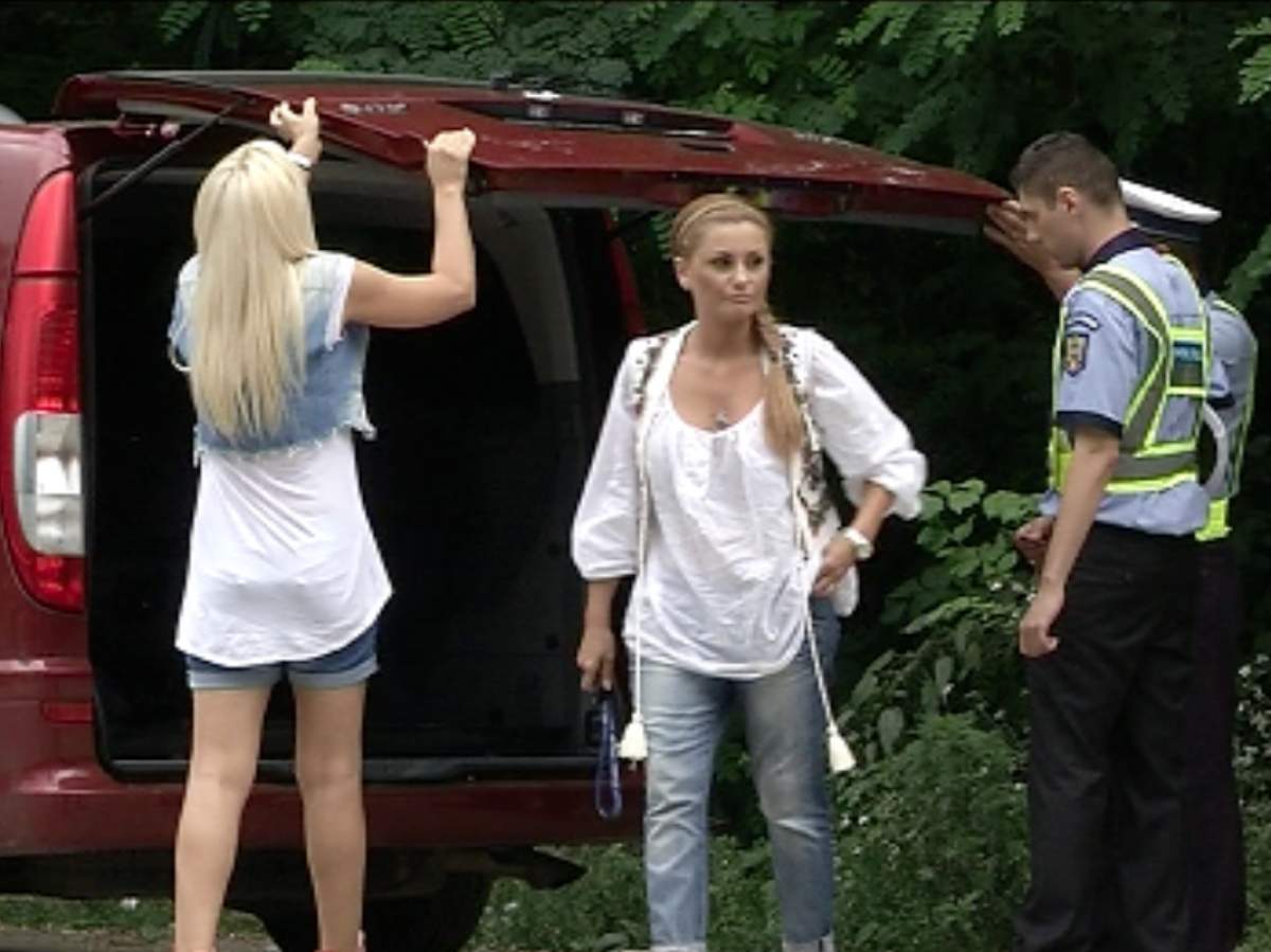 Emilia Ghinescu şi Adina de la "Heaven", prinse de poliţie cu un coşciug în maşină
