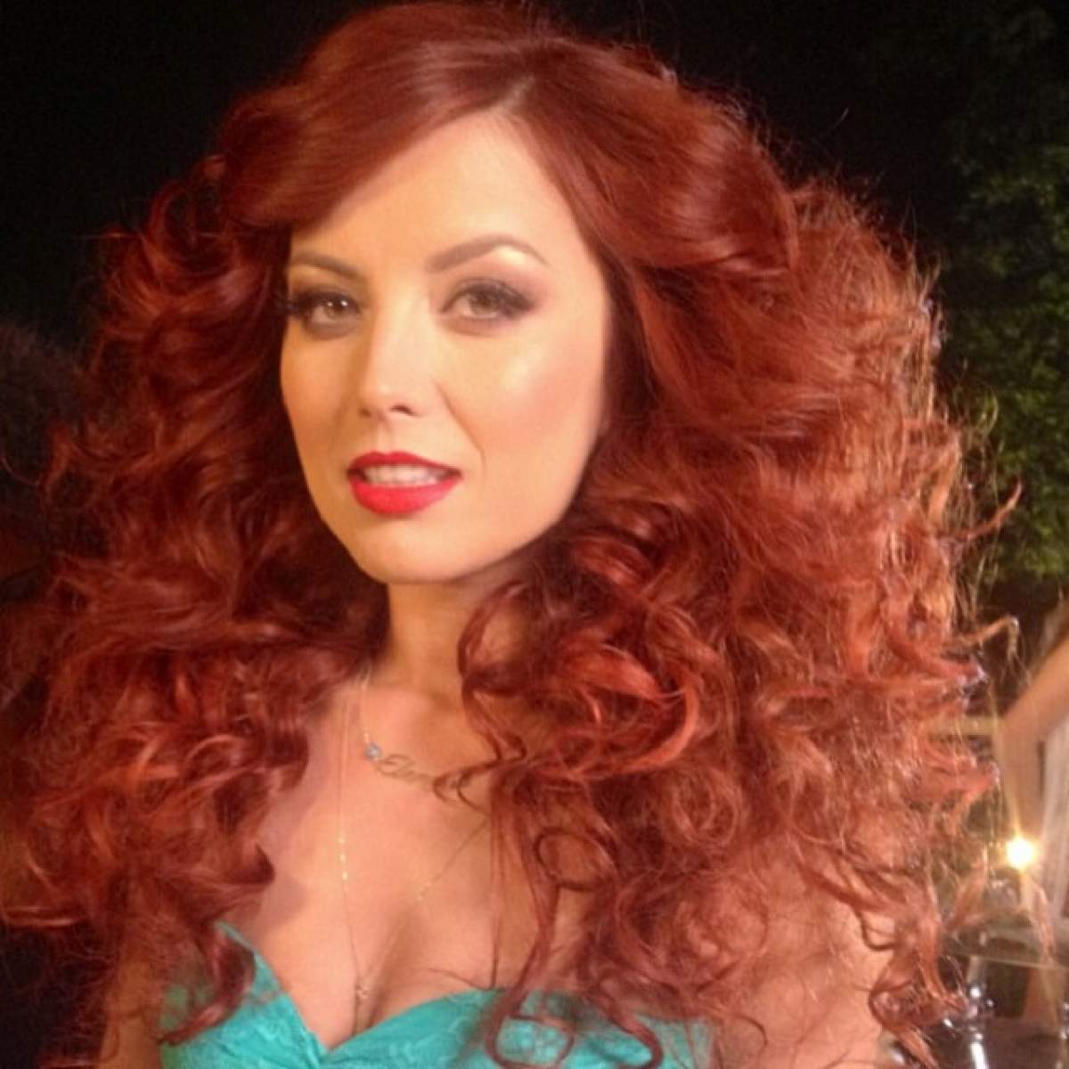 Elena Gheorghe lucrează la un nou videoclip! Uite cum va arăta vedeta!