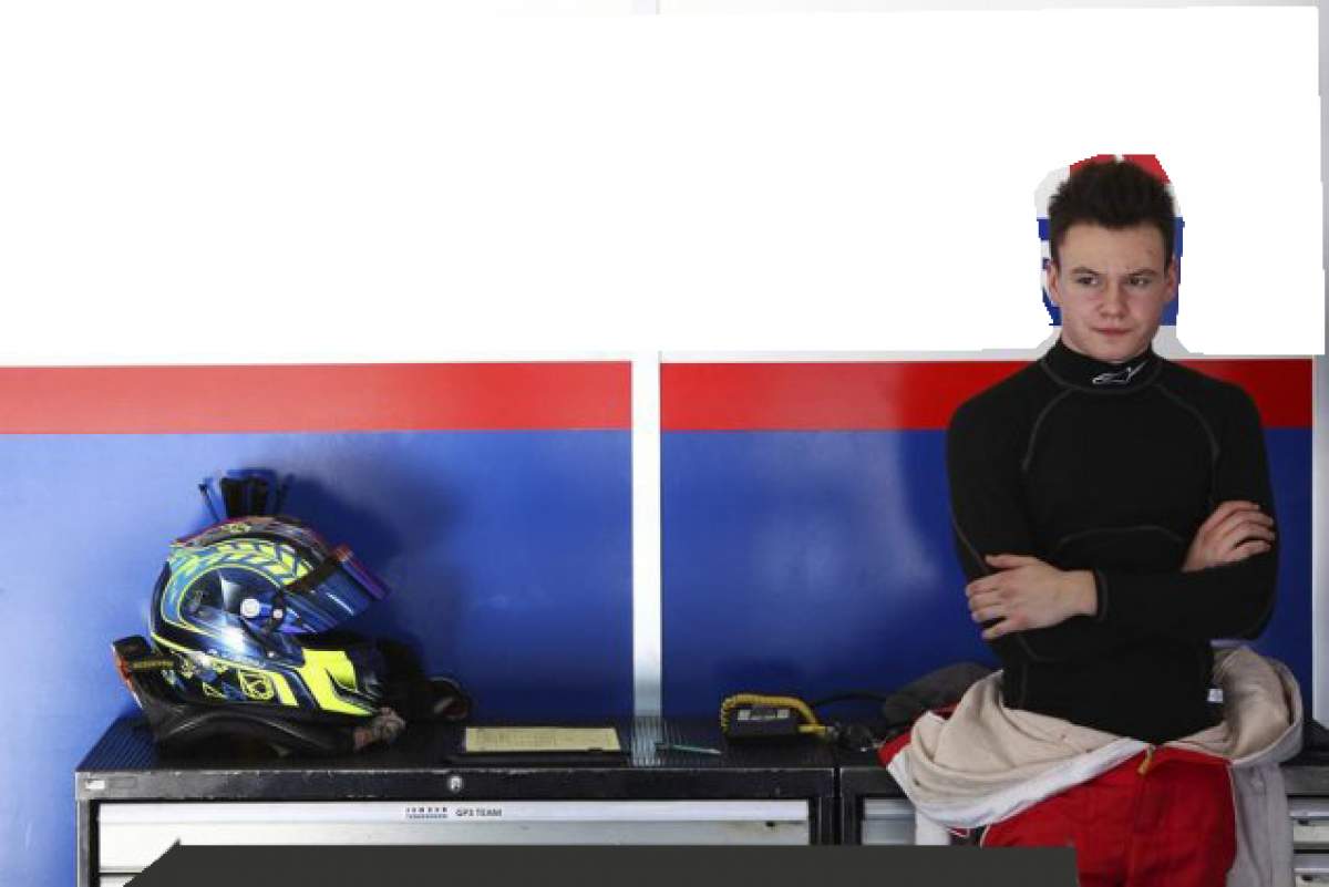 Un pilot român de doar 17 ani a câştigat cursa de GP3 din Ungaria