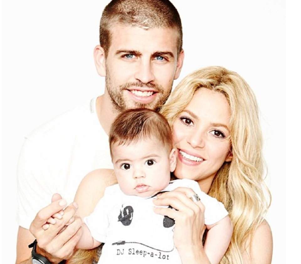 Shakira şi Gerard Pique sunt de nedespărţit! Iată imagini din vacanţa lor!