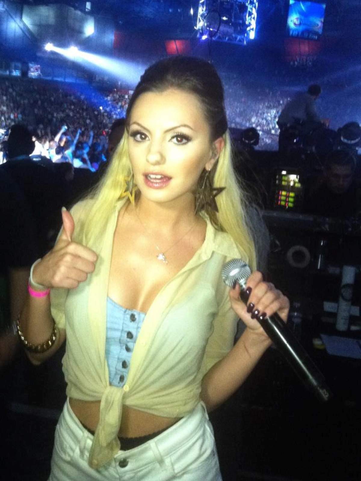 Alexandra Stan încă are o strânsă legătură cu "impresarul bătăuş"! Vezi ce-i uneşte!