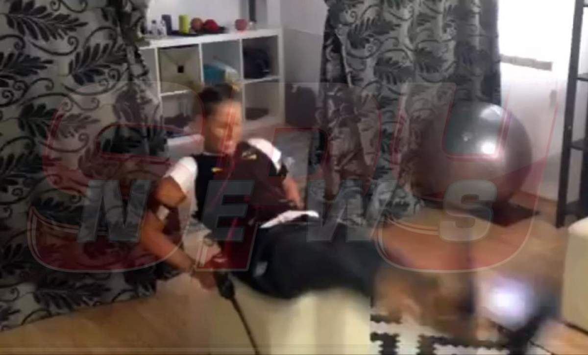 Uite cum se zbate Andreea Bănică pe scaun în mijlocul sufrageriei! / VIDEO AMUZANT