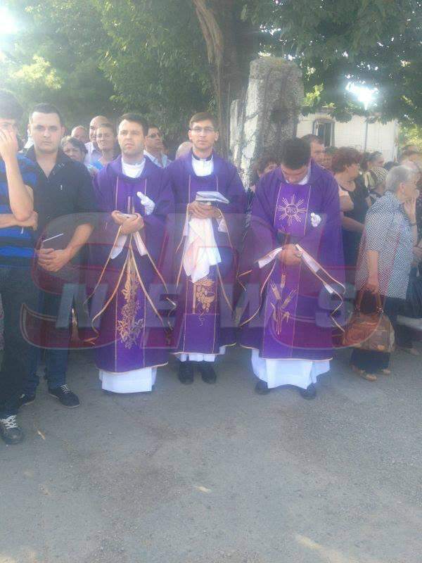 Slujba de înmormântare a Veronicăi Bulai a început!