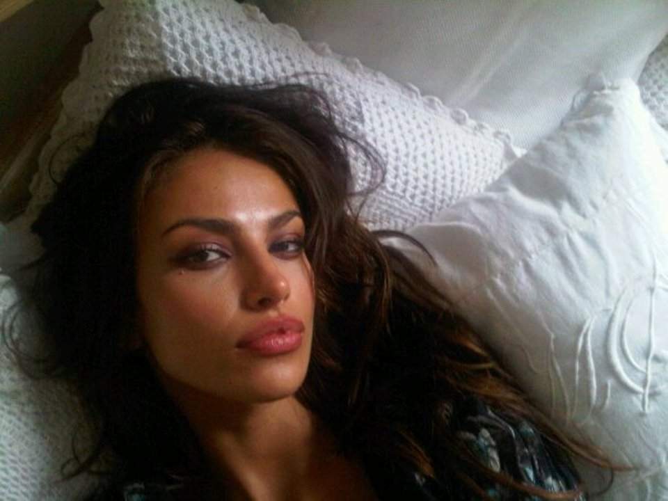 Mădălina Ghenea nu a dormit deloc! Vezi ce a ţinut-o trează, toată noaptea!